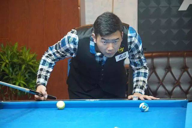 英超赛场上 英超赛场上