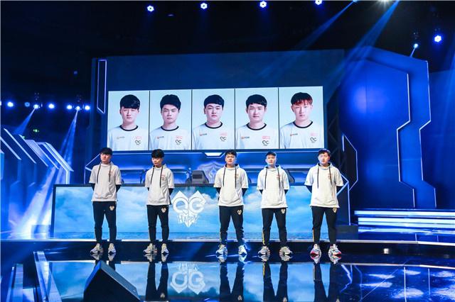 击季后赛的 击季后赛的